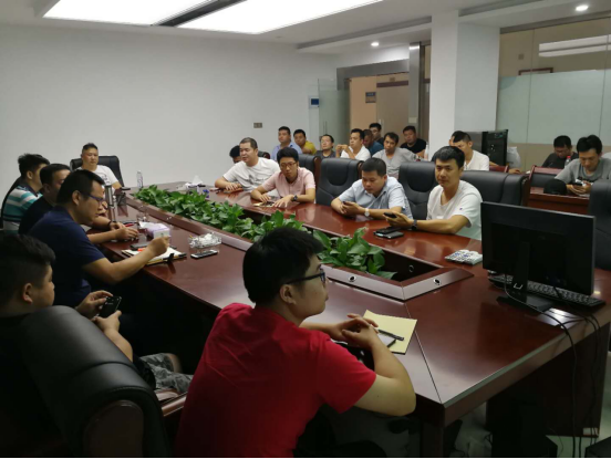 提速城区水系攻坚扫尾  促进污水处理提质增效——排水公司主持召开水系包2利旧截污管网清疏检测修复进展推进会504.png