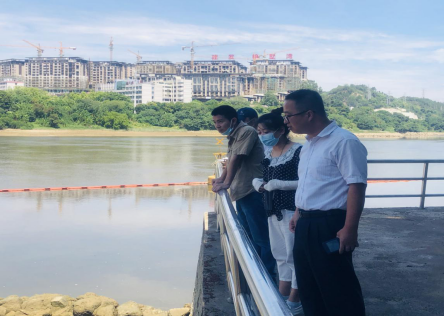 C:UsersAdministratorDesktop0-08-13魏默然8.13政务新闻电子信息发布申请.已整理0-08-13魏默然8.13政务新闻电子信息发布申请\u52a0强源头管控 保障供水安全——市生态环境局调研组检查福州水司饮用水水源地水质状况\u52a0强源头管控 保障供水安全——市生态环境局调研组检查福州水司饮用水水源地水质状况0.png