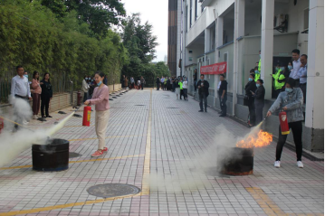 C:UsersAdministratorDownloads0-11-13魏默然11.13政务新闻电子信息发布申请.已整理0-11-13魏默然11.13政务新闻电子信息发布申请\u9632范于“未燃” 夯实安全“防火墙”——水务公司及各所属企业开展系列消防安全教育及演练活动\u9632范于“未燃” 夯实安全“防火墙”——水务公司及各所属企业开展系列消防安全教育及演练活动655.png