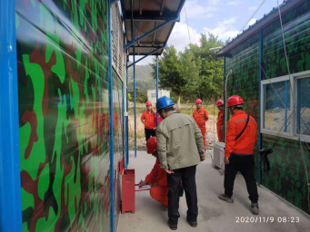 C:UsersAdministratorDownloads0-11-13魏默然11.13政务新闻电子信息发布申请.已整理0-11-13魏默然11.13政务新闻电子信息发布申请\u9632范于“未燃” 夯实安全“防火墙”——水务公司及各所属企业开展系列消防安全教育及演练活动\u9632范于“未燃” 夯实安全“防火墙”——水务公司及各所属企业开展系列消防安全教育及演练活动831.png