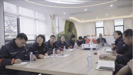 C:UsersAdministratorDocumentsMy RTX Fileszhangjiaqin0-12-25林若玫12.25政务新闻电子信息发布申请.已修改.新0-12-25林若玫12.25政务新闻电子信息发布申请\u5e02国资委副主任陈宙泉为海环公司洋里支部上党课\u5e02国资委副主任陈宙泉为海环公司洋里支部上党课658.png