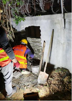 C:UsersAdministratorDocuments0-12-31魏默然12.31政务新闻电子信息发布申请.已修改0-12-31魏默然12.31政务新闻电子信息发布申请\u5f7b夜鏖战 坚守一线——水务工程公司完成福州站内东浦路段给水管道迁改工程\u5f7b夜鏖战 坚守一线——水务工程公司完成福州站内东浦路段给水管道迁改工程239.png