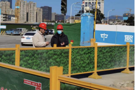 规范施工围挡 夯实安全基础——工程公司开展施工围挡专项整治行动0.png