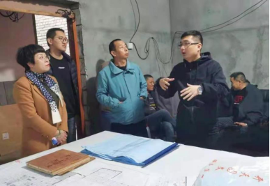 深入现场实地调研 助推供水项目建设——温泉公司调研温泉供水项目点440.png