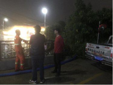 闽侯水务公司：闻“汛”而动 排涝抢险保畅通249.png