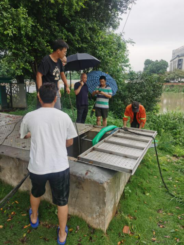 闽侯水务：勠力同心抗暴雨 沙堤抢险排积水179.png