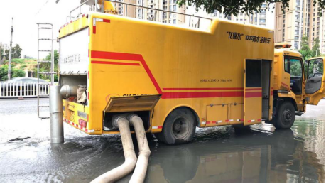 暴雨抢险 排水在行动——5月29日至31日福州暴雨应急抢险纪实209.png