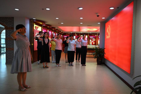 追溯历史百年荣光 政治生日唤醒初心——高新区水务举办党史学习教育党员活动472.png