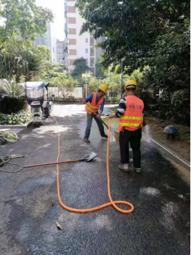 夏日战高温 慰问送清凉——市国投集团领导带队赴工程一线慰问184.png