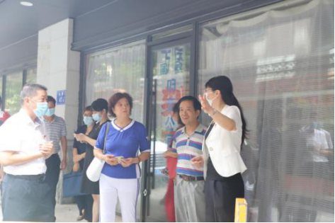 户表改造惠民生 要把民心工程做到群众心坎上——市国投集团领导调研城区户表改造项目80.png