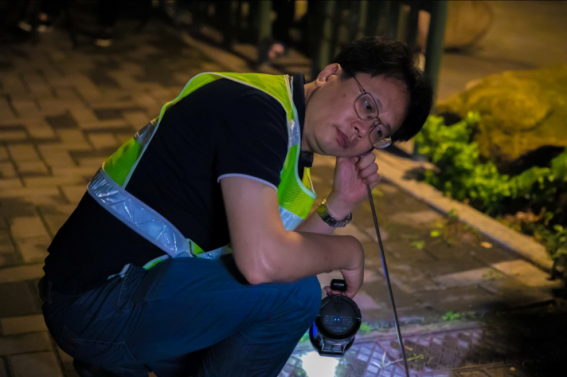 俯身探听 城市夜行 我们是”管道医生”——福州水司一名管道检漏工的自白891.png