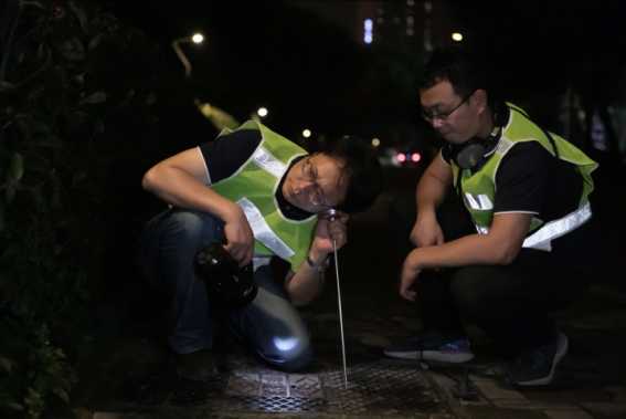 俯身探听 城市夜行 我们是”管道医生”——福州水司一名管道检漏工的自白893.png