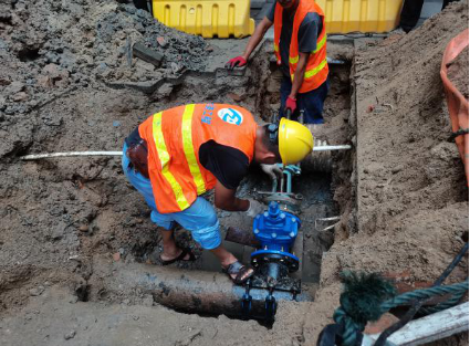 奋战解民忧 活水润民心——工程公司完成凤凰北新村供水增压任务114.png