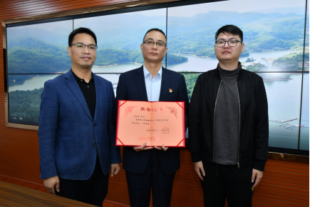 海环榕樟公司副总经理林义臣获评第二届福建省十大“最美民间河长”101.png