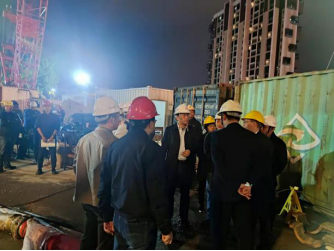 争分夺秒全力抢修 昼夜奋战保障供水——福州水司完成陆庄高架桥下地铁工地DN1200管道抢修298.png