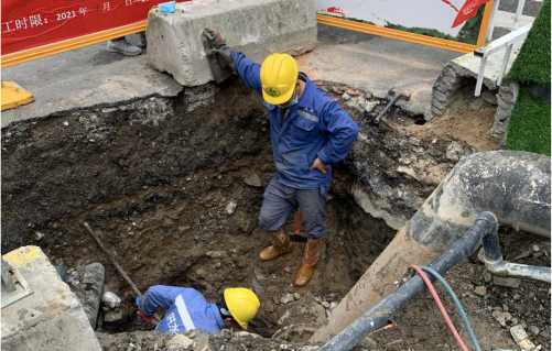 以更高的标准助力福州地铁建设——工程公司完成地铁四号线省立站管道回迁任务109.png