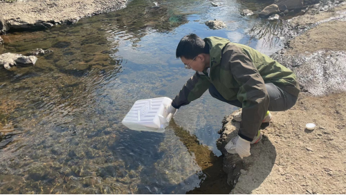 危斌清：一方实验台  一片赤诚心——福州水司先进典型事迹系列报道（十二）657.png
