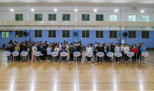 提升职工身体素质 促进企业和谐发展——福州水司举办第52届“榕水杯”职工运动会0.png