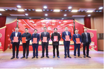 1奋楫笃行谱新章 砥砺深耕开新局——福州水务集团举办2021年度总结大会353.png