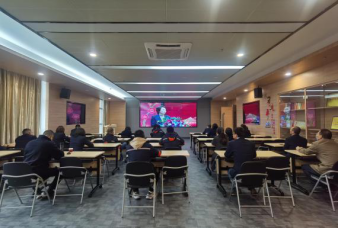 笃行不怠终有成 踔厉奋发启新篇——海环公司召开2021年度工作总结大会123.png