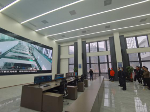 以赛促建， “一闸三线”工程劳动竞赛举行授旗仪式397.png