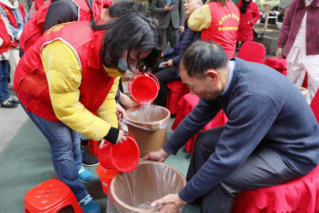 暖心“福粥” 浓情拗九——福州水务集团开展”拗九节“志愿服务活动1046.png