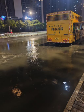 排水公司：暴雨难阻防疫路 排水抢险勇担当510.png