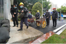 全流程“实战”演练 全方位筑牢城市供水安全防线——福州水司西区水厂开展综合应急演练93.png