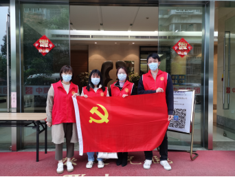 倾注红色力量 助建“无疫小区”——平潭引水公司协助前横社区开展新一轮核酸检测462.png