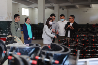 建功工程岗位 点亮青春光芒——工程公司团支部组织团员青年学习管材配件知识160.png