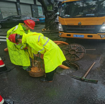 排水公司顺利完成入汛以来首个连续性暴雨过程排水保障工作594.png