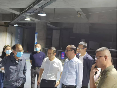 省住建厅领导调研福州排水防涝工作88.png