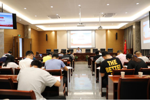 始终坚持人民至上 全心全意排忧纾困——工程公司开展2022年《信访工作条例》宣贯暨培训0.png