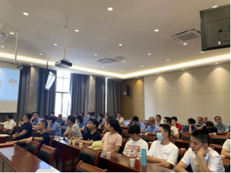 “高处不胜寒”  安全勿松懈——工程公司组织开展高处作业安全管理培训1.png