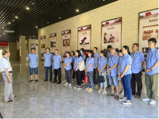 喜迎二十大 不忘来时路——福州水司供水服务一公司党支部参观桂湖二三革命纪念馆109.png