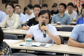 海环英才齐相聚 一线实践展新姿——海环集团召开2019届-2021届英才培养生半年度汇报分享会289.png