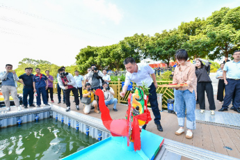 新龙舟下水！福州水务集团举办龙舟甲水仪式287.png