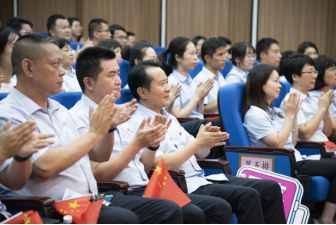 回首三十年 喜迎二十大——海环集团举办纪录片《而立海环》展映礼856.png