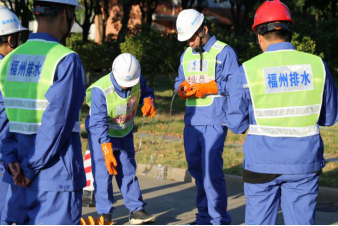 福州水务集团举办有限空间“百日攻坚”专项行动培训407.png