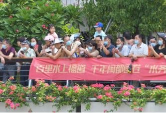 追风赶月未停歇 平芜尽处是春山——水务文旅公司圆满完成龙舟巡回赛首站赛事筹办347.png