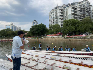 追风赶月未停歇 平芜尽处是春山——水务文旅公司圆满完成龙舟巡回赛首站赛事筹办578.png