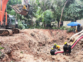 福州水司：严寒坚守 连夜抢修解民忧195.png