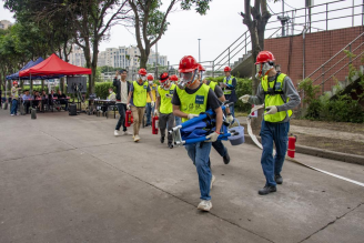 秣马厉兵练为战 “双盲”演练见真章——海环集团举办安全强基人才训练营中期考核暨“双盲”火灾应急演练124.png
