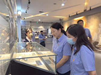 追溯红色记忆 牢筑信仰根基——福州水司开展主题党日活动96.png