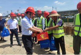 清凉送一线 福州水务集团开展高温慰问活动532.png