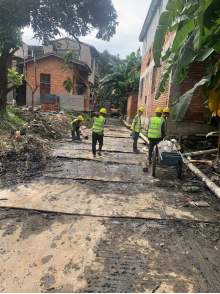 水系治理劲头足 一时辛苦万年福——工程公司加快推进浦口河环境综合整治项目施工进度193.png