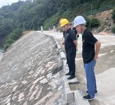 双节将至 安全先行——水资源开发公司开展“一闸三线”节前安全生产大检查399.png