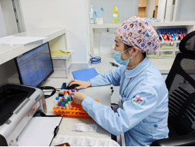 筑牢城市安全线 守护幸福千万家——排水公司俞峰家庭荣获2023年福建省“最美职工家庭”称号991.png