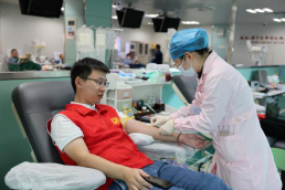 热血传递爱心 奉献践行初心——水资源开发公司组织开展无偿献血志愿服务活动347.png