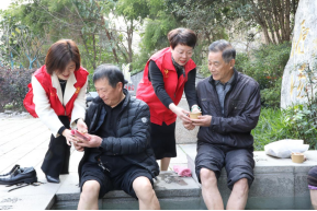 浓浓敬老情 飘香满福“粥”——福州水务集团组织开展“我们的节日·拗九节”系列活动947.png